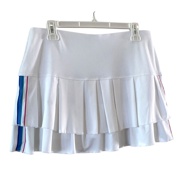 LUCKY IN LOVE Size Large White Pull-On Tiered Pleated Elastic Waist Skort NWT - Picture 1 of 8
